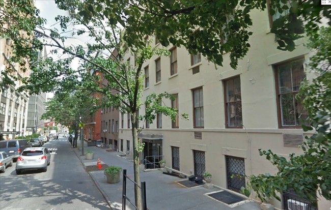 Building Photo - 56 Livingston St