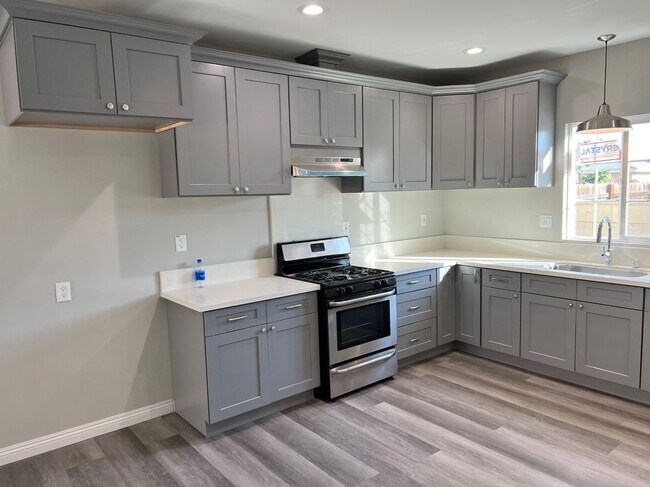 Foto del edificio - 18414 Horst Ave