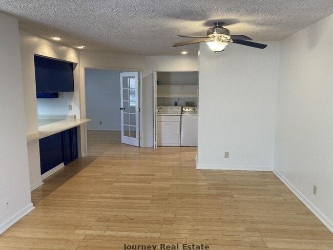 Building Photo - APPLY NOW- 333 Leroux G, Unit 8