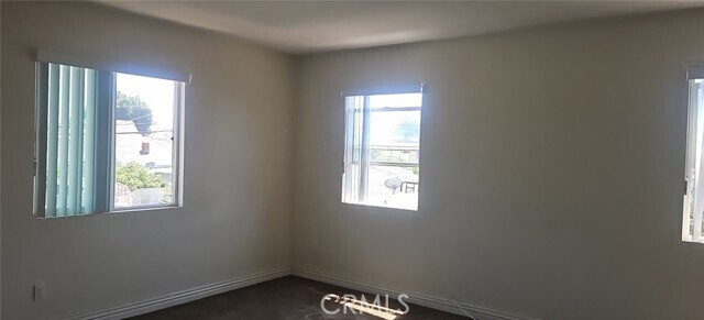 Foto del edificio - 1230 E 33rd St