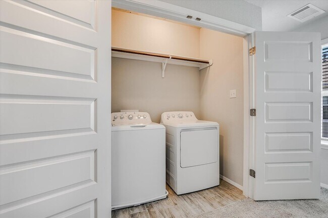 Foto del edificio - 204 Crescent St