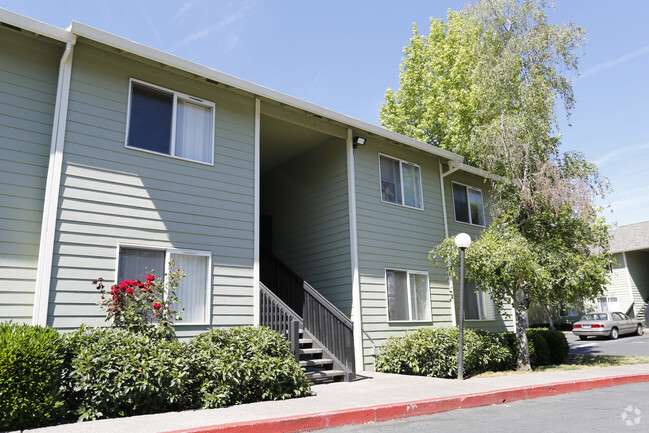 Foto del edificio - Gresham Village Square Apartments