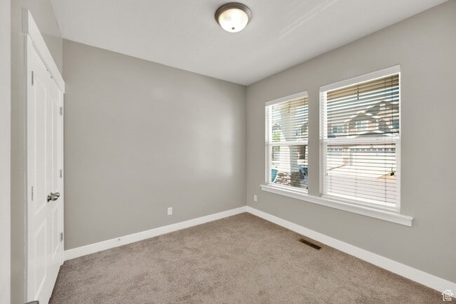 Building Photo - 931 S 2040 W