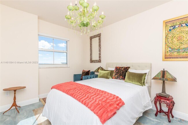 Foto del edificio - 185 SE 14th Terrace