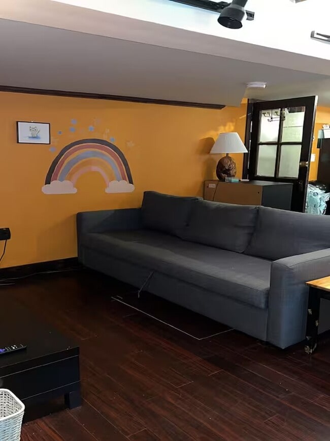 Foto del edificio - 2935 Tilden St NW