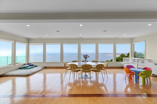 Building Photo - 1661 Via Arriba