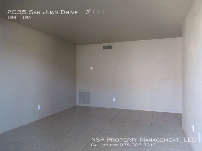 Building Photo - Ground Level One Bedroom Coming Soon!
