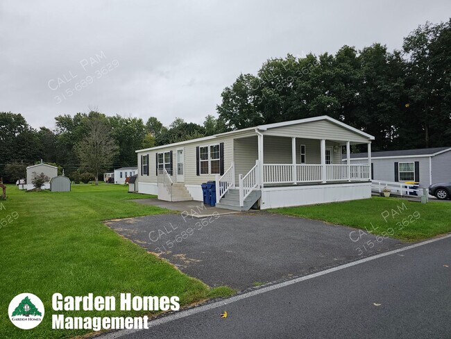 Building Photo - 39 Woodside Ln