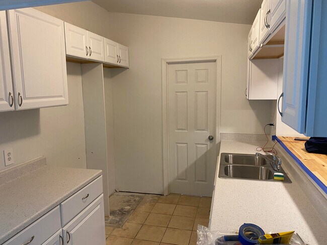 Foto del edificio - 5309 Grandview Dr