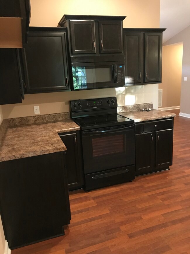 Foto del edificio - 1474 N POINTE Wy