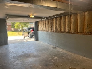 Building Photo - 46 Green Acres Dr
