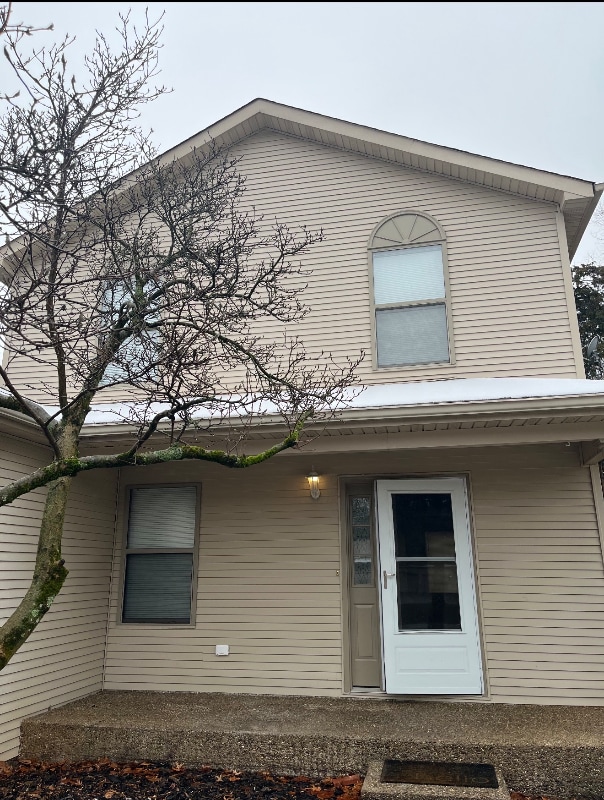 Photo - 285 Rosemont Garden (Lexington, KY)