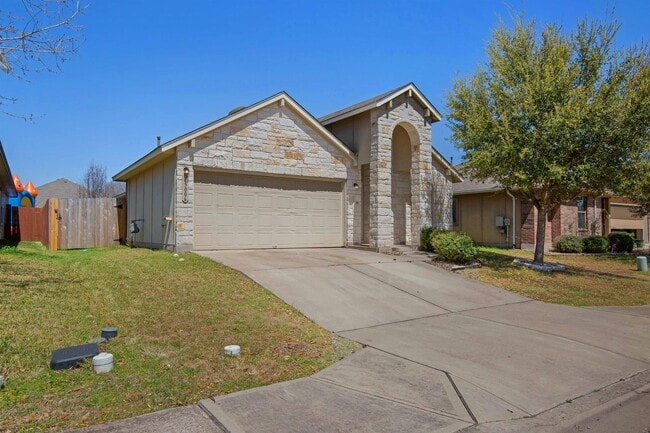 Building Photo - 15006 Parrish Ln