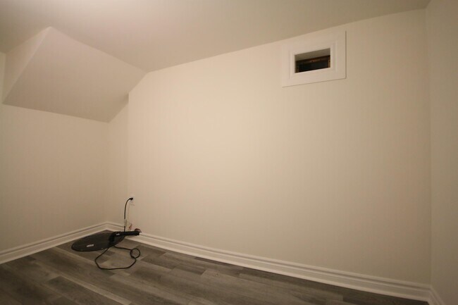 Building Photo - 67 Lavender Rd