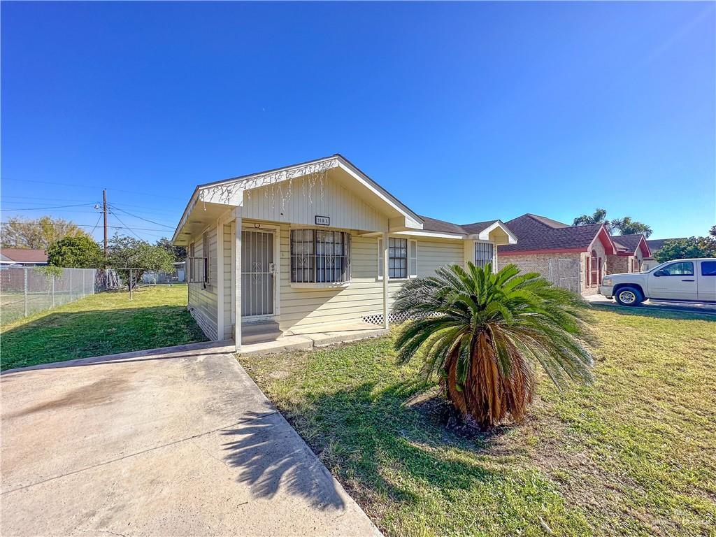 Primary Photo - 1103 San Cristobal St
