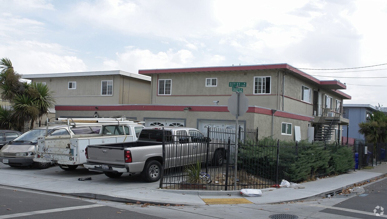 Foto del edificio - 2802 10th St