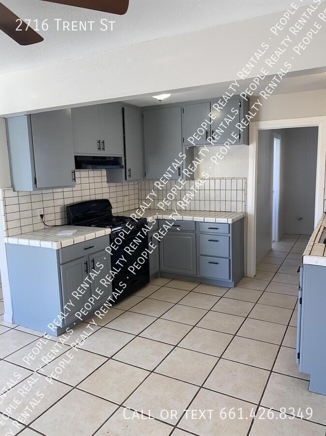 Foto del edificio - 2716 Trent St