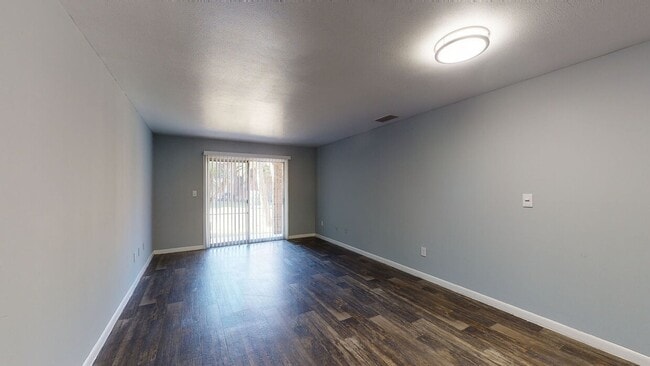 Interior Photo - Heritage at Temple Terrace - One of a kind...