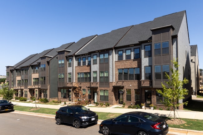 Building Photo - 6145 Sta Xing Ave