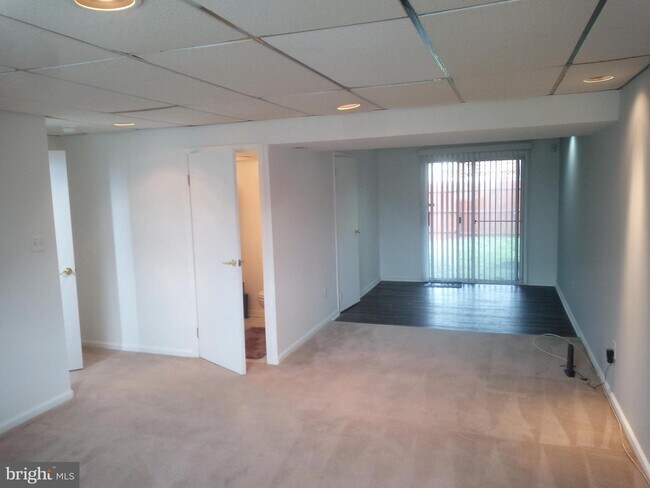 Building Photo - 4010 Rustico Rd
