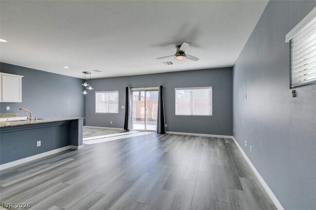 Building Photo - 5674 Cascadia Ct