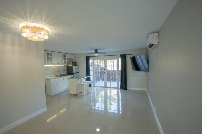 Foto del edificio - 5480 NW 1st Ave