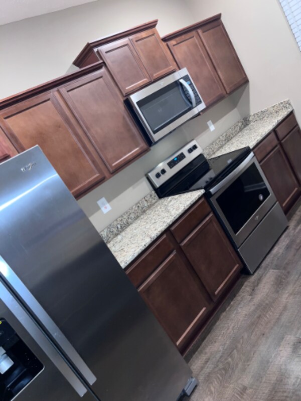 Foto del edificio - 5029 Upper Park Pl