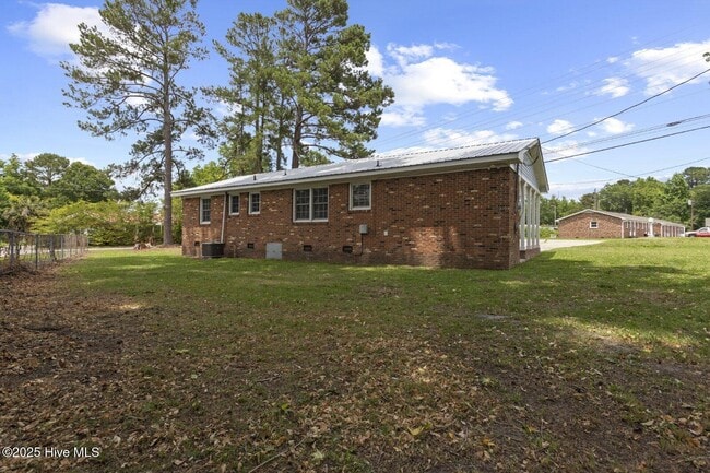 Building Photo - 4017 Gum Branch Rd