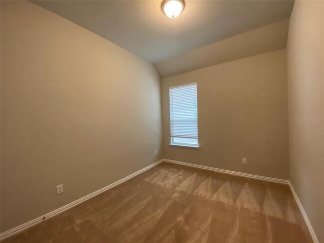 Building Photo - 4109 Smokey Hill Ct