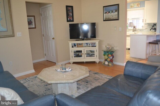Building Photo - 38207 Waterway Dr