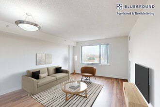 Building Photo - 2251 Pimmit Dr
