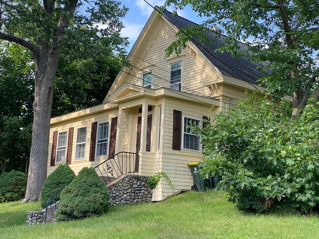 Primary Photo - 38 Summer St