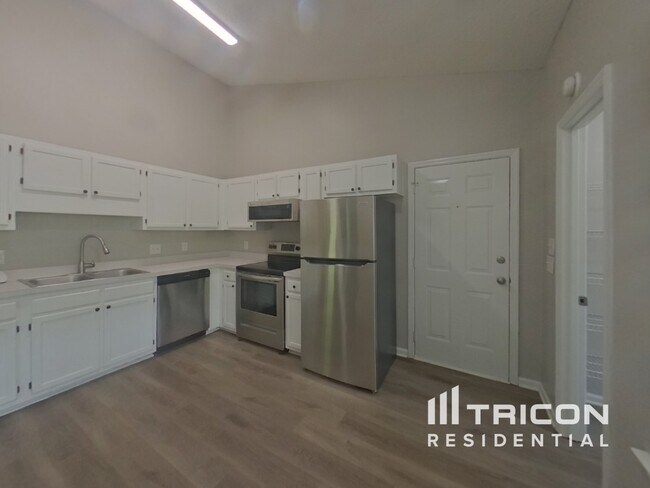 Foto del edificio - 142 Bradstone Rd