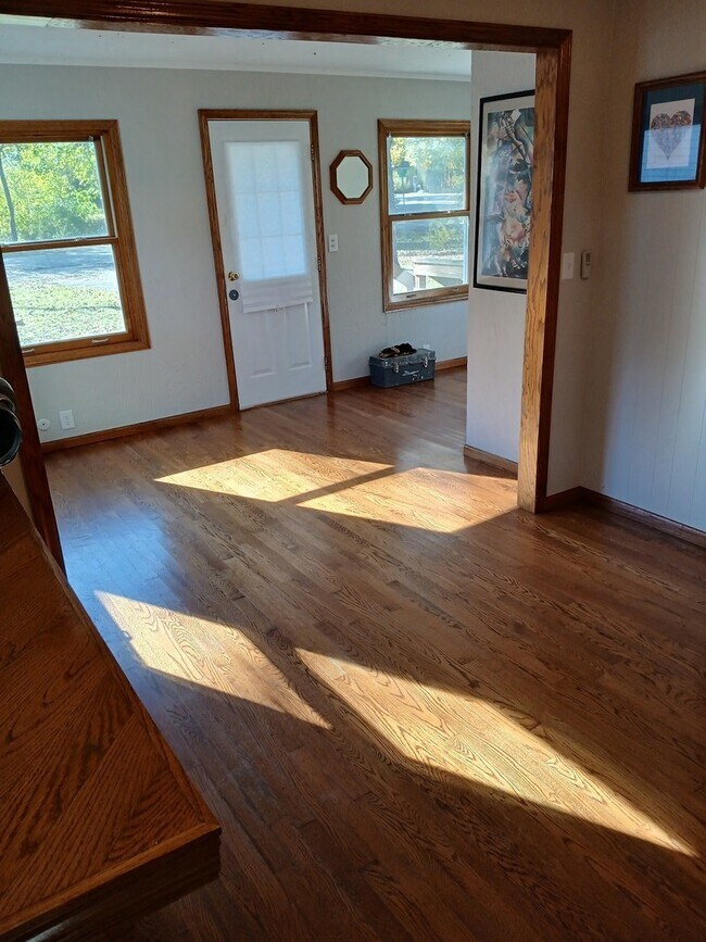 Foto del edificio - 112 Hazel Ct