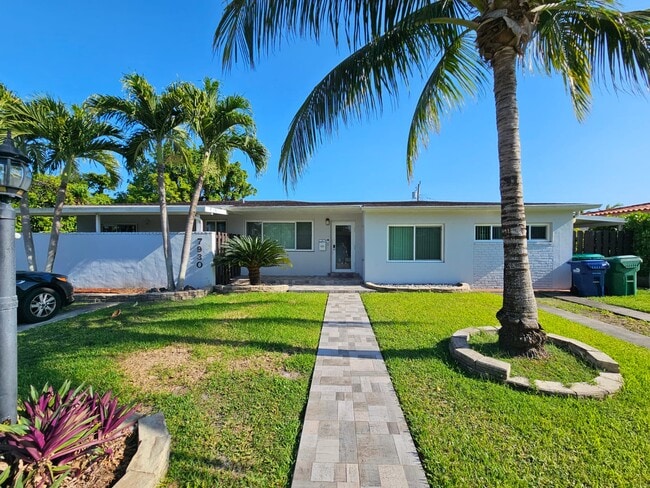 Foto del edificio - 7930 SW 36th Ter