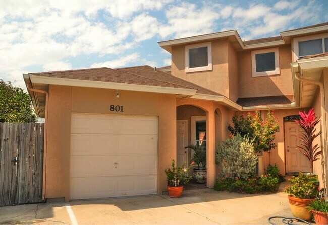 Foto del edificio - 15401 Salt Cay Ct
