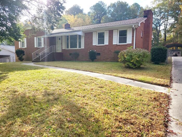 Primary Photo - 106 Oakmont Ave