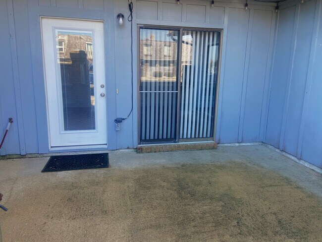 Foto del edificio - 3302 Barnacle Ln