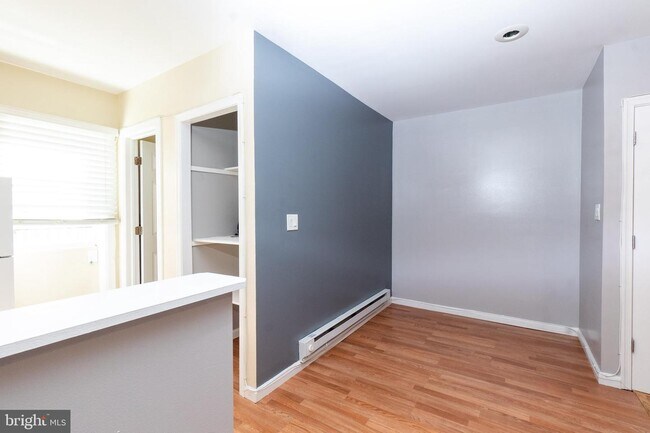 Foto del edificio - 5914 Belmar St
