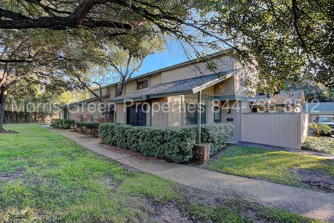 Building Photo - 9527 Quail Village Ln
