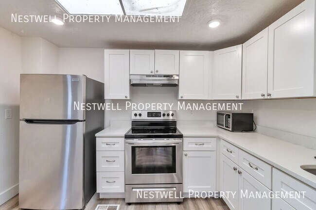 Foto del edificio - 2153 Jackson Ave