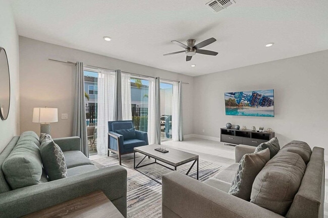 Building Photo - 7916 Draw St