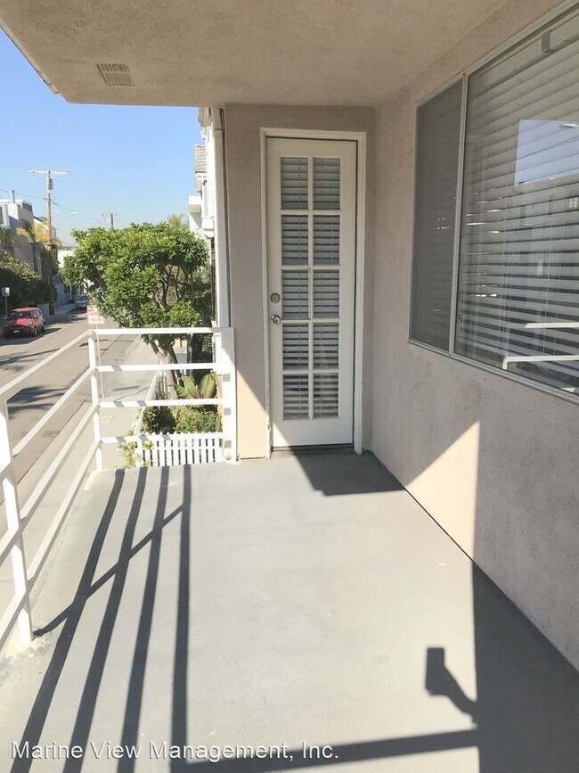 Foto del edificio - 1158 Cypress Ave