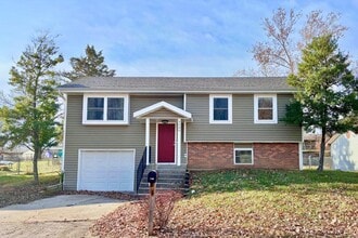 Building Photo - 3509 Sierra Madre