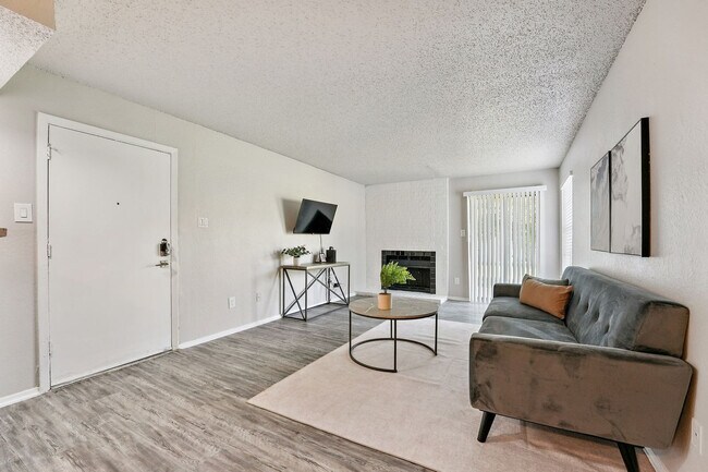 Foto del edificio - 2553 Thomason Cir
