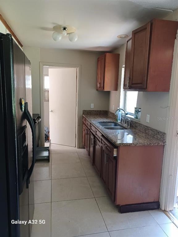 Foto del edificio - 6408 Sunshine St