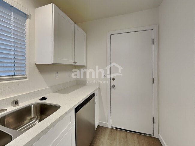 Building Photo - 9144 Rich Tapestry Ct