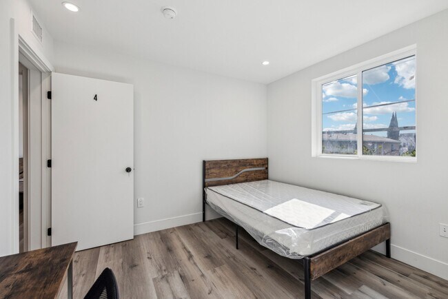 Foto del edificio - 1151 W 37th Dr- Housing near USC