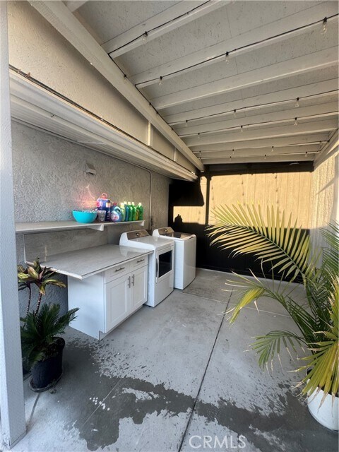 Foto del edificio - 4628 W Simmons Ave