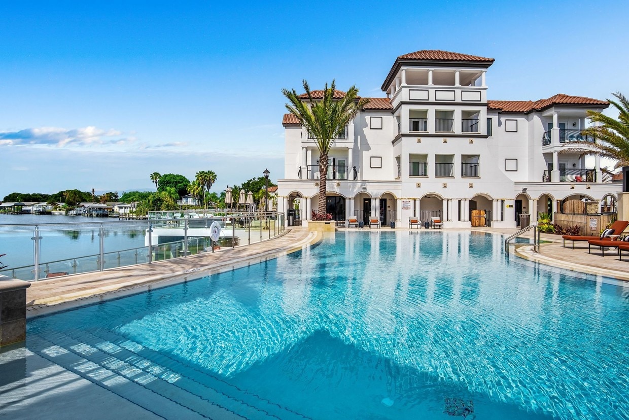 Cortland Bayport Apartments in Tampa, FL